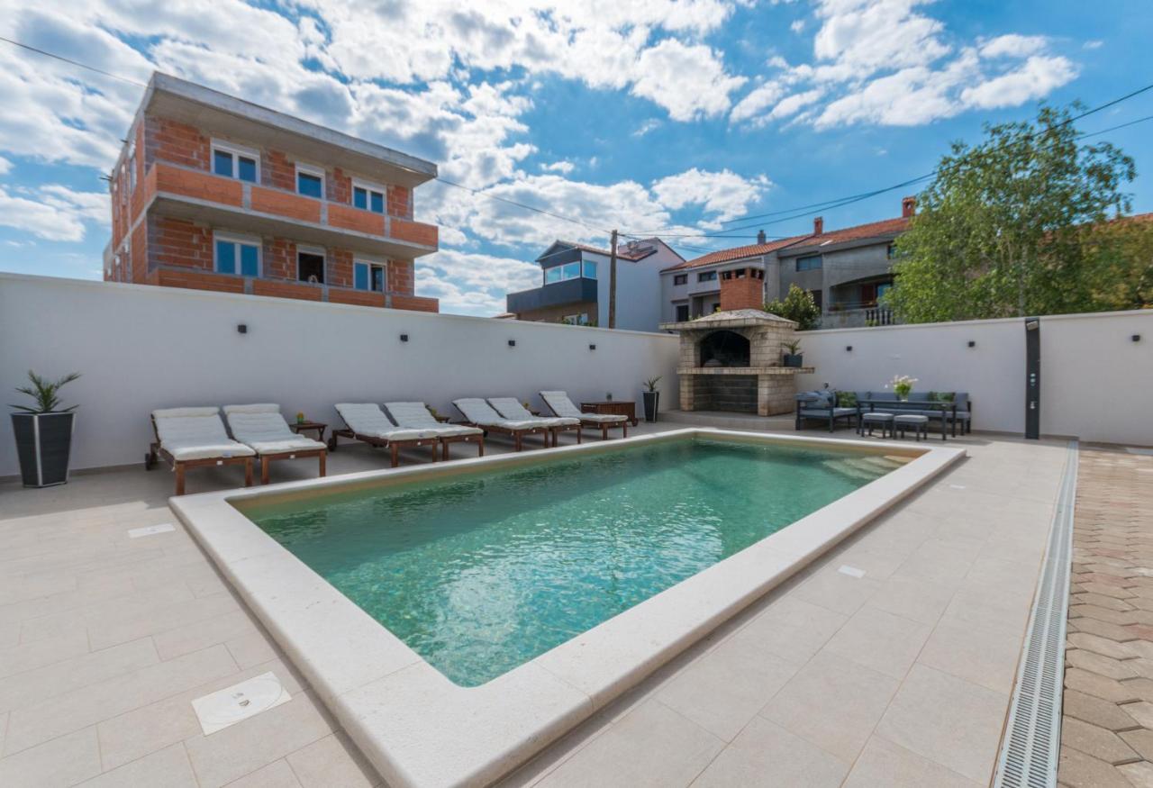 Appartement Pavla With Pool