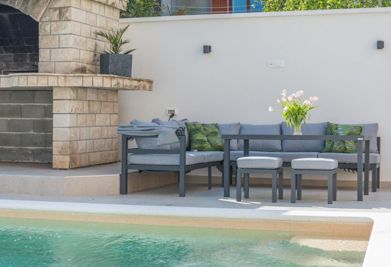 Appartement Pavla With Pool